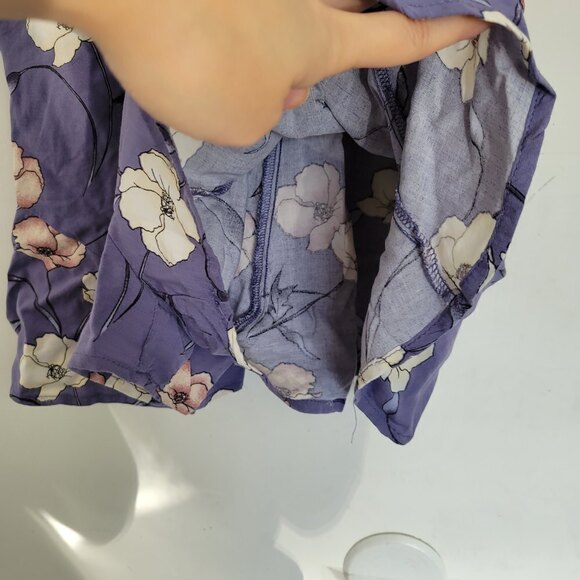 Band of Gypsies Floral Indigo Blue Tie Front Flutter Short Sleeve Romper Small - Picture 7 of 14